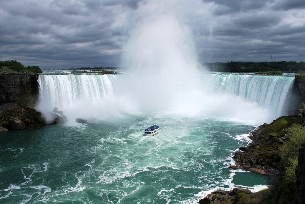 Waterfalls Worth The Trip: NIAGARA FALLS — CANADA & USA