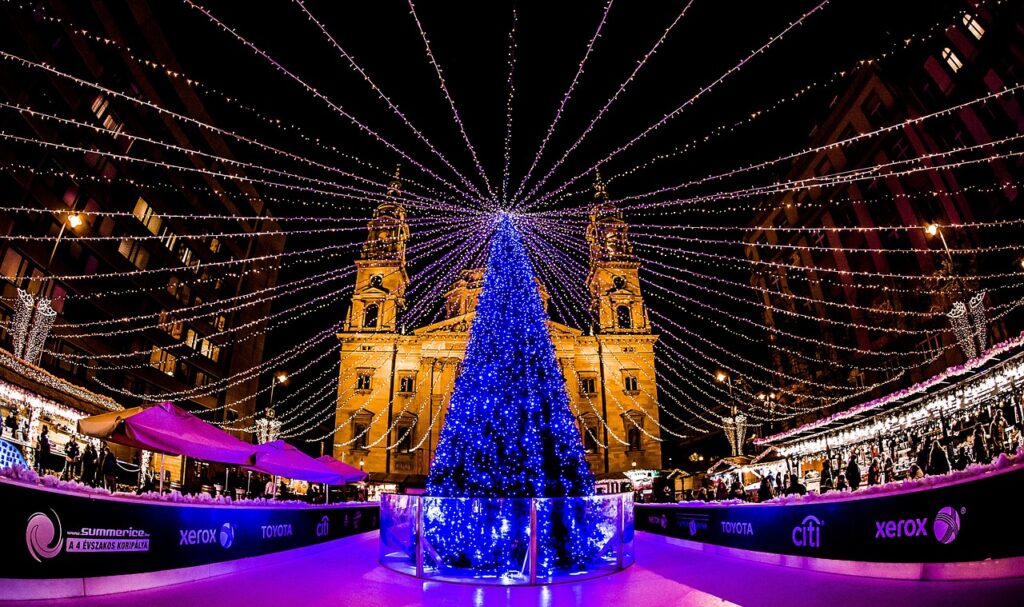 The Best Christmas Markets In Europe: Holiday Fairs in Budapest