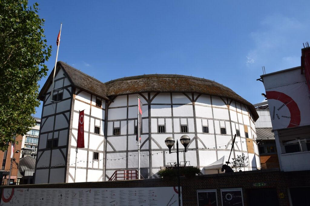 History buffs will enjoy this london attraction: Shakespeare's Globe Theatre