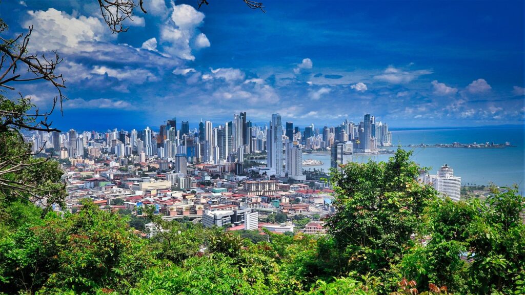 How To Spend A Stopover In Panama City