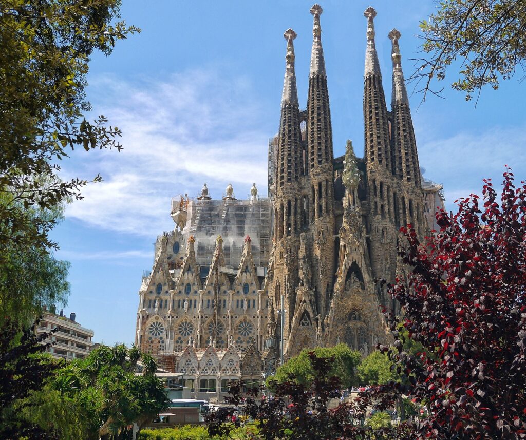 How To Spend 48 Hours In Barcelona, Spain Basílica de la Sagrada Família by Gaudi